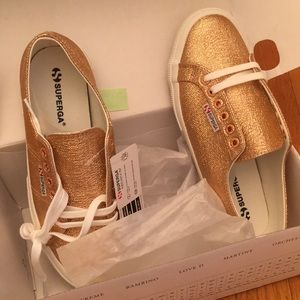 NIB Superga Rose Gold 2750 Metallic Shoes 39.5 8.5